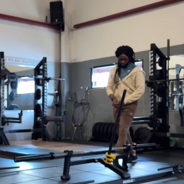 NEW EQUIPMENT ALERT 

earlier last week Oronde assembled our new Rouge Deadlift platfor…