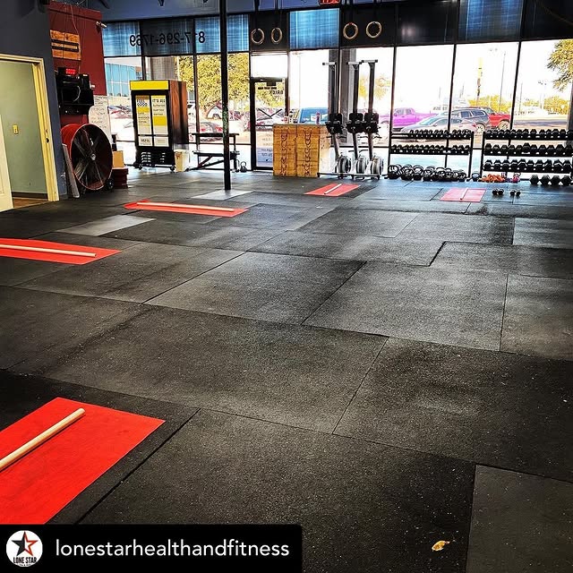 @lonestarhealthandfitness Gearing up for another PEAK Fitness class! This class is for …