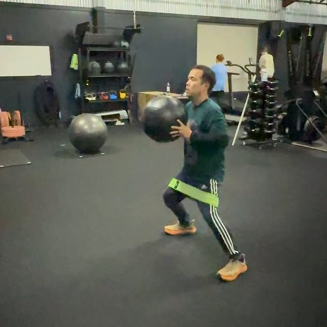 Ever notice how the hardest workouts don’t always look hard? 👀

Two people. One med ba…