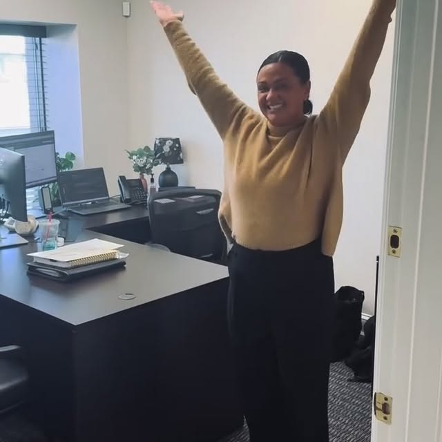 Burpees in the wild 😎

Disclaimer : we do not condone some of these 

Also, wait for t…