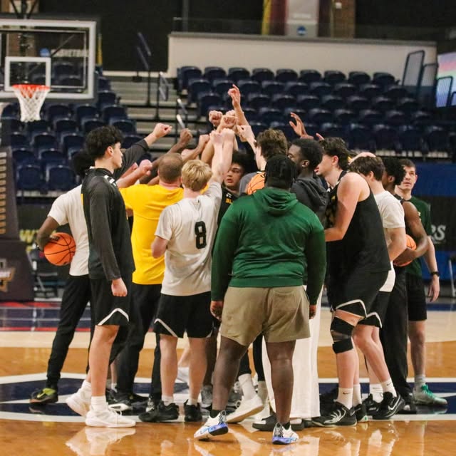 Thirty wins. A 13-game winning streak. An Elite Eight appearance. What a season, Yellow…