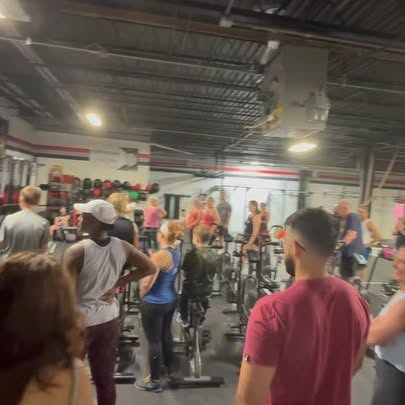 Land of the free, because of the brave. ❤️ 🤍 💙 🇺🇸 

Shoutout to everyone who came o…