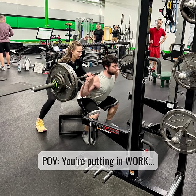 At The Edge, you never lift alone.

You come in for your workout…
and suddenly it’s a g…