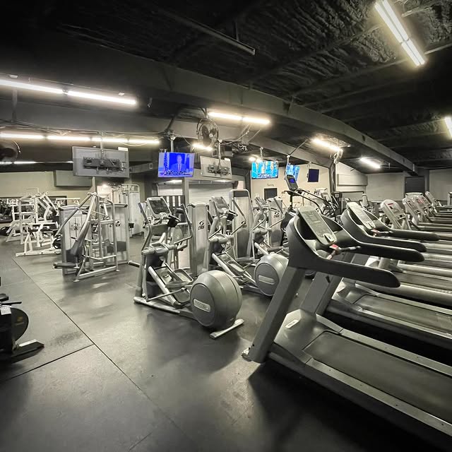 New Year's Playground 🔥🔥🔥 Come in and burn it up this January.  Front Desk is open 7…
