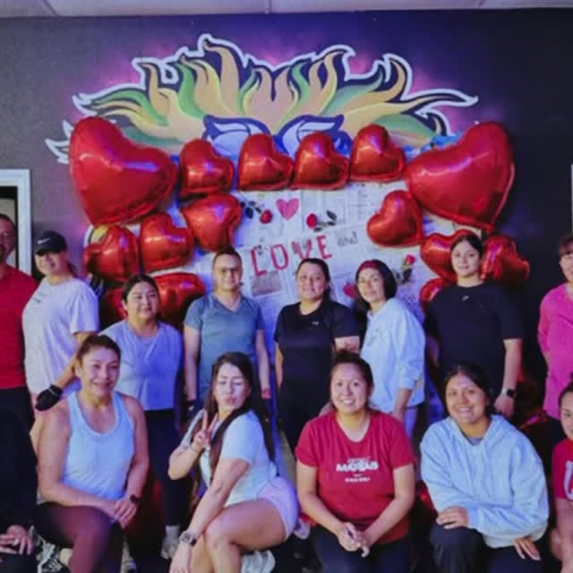 Worked on our glutes while looking cute 💕🍑

Strong, confident, and showing up for the…