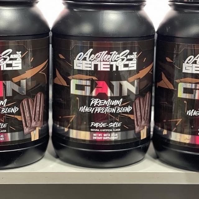 CHOCOLATE WHEY ON THE WAY 🔜 

#natural #gainz #pizza #entrepreneur #shredded #workout …