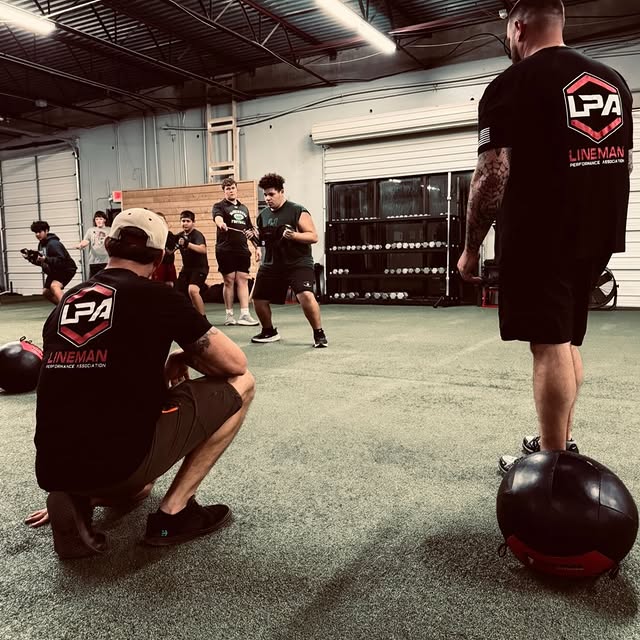 Big Dreams, Big Tings 🧪🧪

#offseason #lpa #linemanperformance #oline #dayone #oklahom…