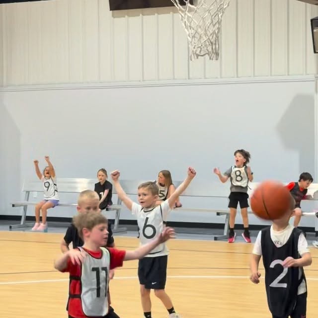 TBT to last week’s 3 on 3 League Game Day 🔥 

These young ballers are bringing some SE…
