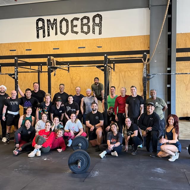 I AM PASSING THE PHONE TO….
(The people who make the gym what it is) 💌
#amoebacrossfit…
