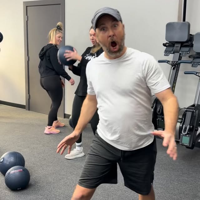 Starting the week off the right way at Real Wellness! 💪✨

A new week means new opportu…