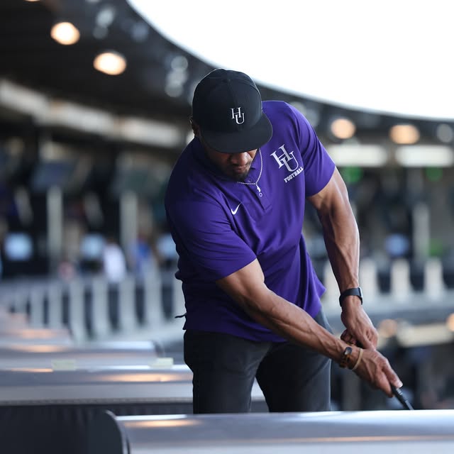 ⛳ Last night, our NMHU community came together at Topgolf Albuquerque for the Athletics…