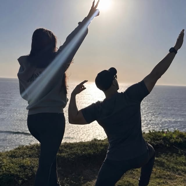 Sweat, sunsets, and appreciating the journey… 🌅 

Happy Sunday!