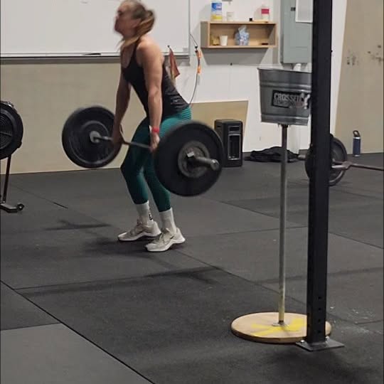 We become better together. 
.
.
.
#crossfit #fitpeople #fitnesswithfriends #bestlife #c…