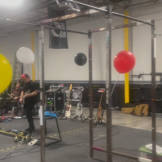 Red Carpet Party Warming Up