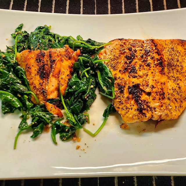PLATEAU BUSTER DIET - GOAL 14 LBS/14 DAYS
Dinner for Day #9.  I know I didn't have a po…