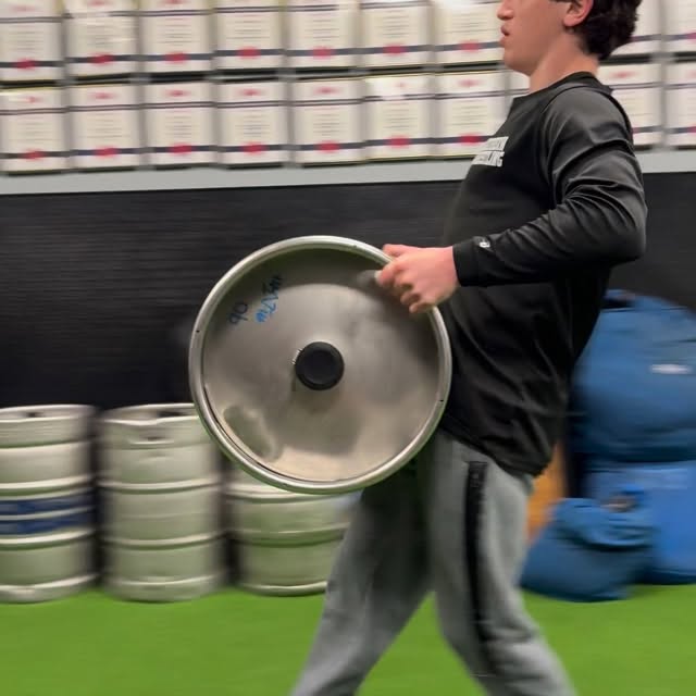 ⚒️⚒️⚒️
@5667.nick putting in the work with this carry medley
Here at TNT we #traintowin…