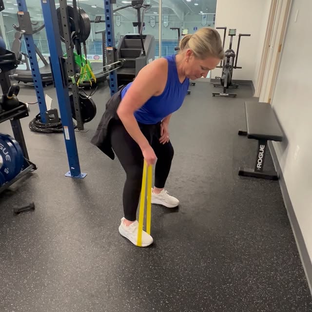 Trainer Tip Tuesday 💪
Want to actually feel your back working when you row? This is ho…