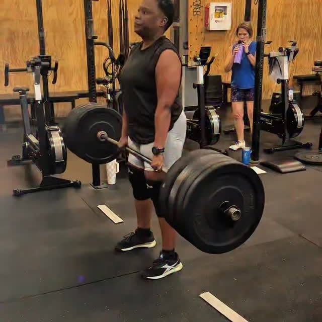 Big energy in the gym today 💪🔥

We tested 1RM across the board and y’all SHOWED UP. T…