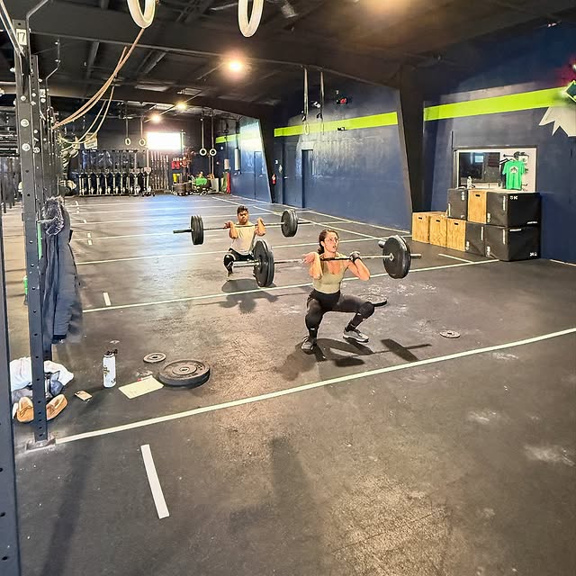 Start of a four-week bison squat cycle…but…FROM THE FLOOR. 

Technique is vital. Grit i…