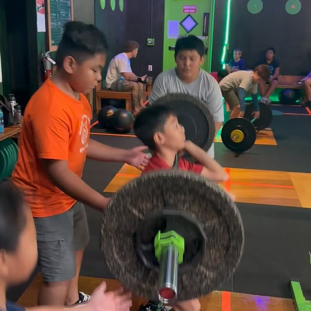 Welcoming Lahaina kids to our free community outreach kids program. Keeping our Maui yo…