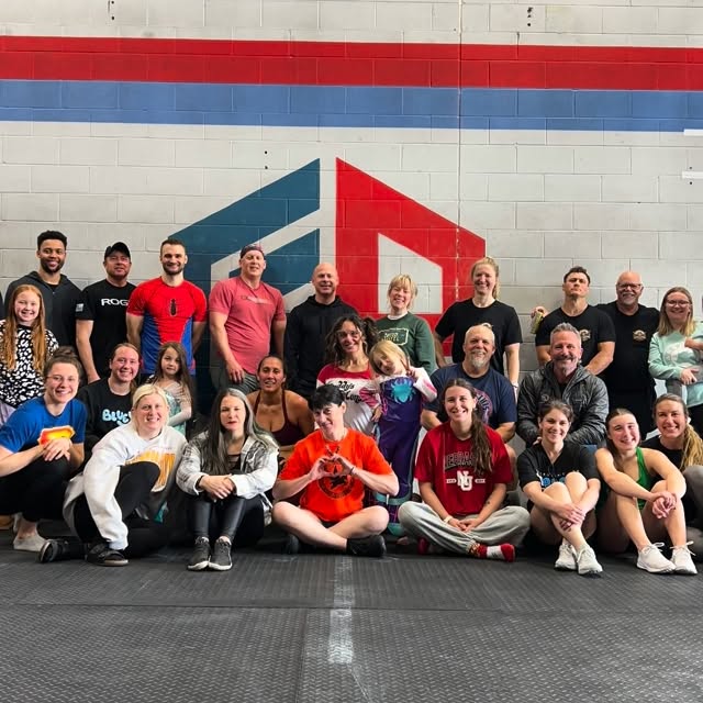 Superhero’s united this morning to take down 26.3 💥 

The 2026 CrossFit Open has come …