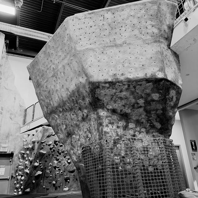 We’re open! Fresh boulder problems going up on the mushroom… any requests?

Head setter…