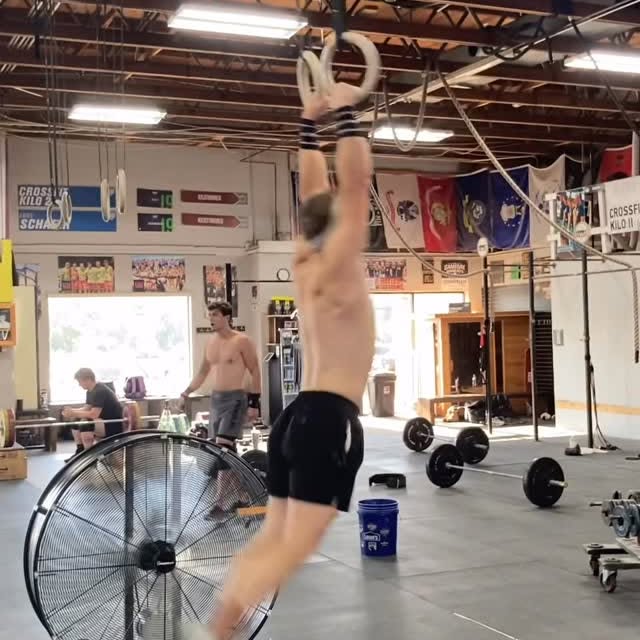 Learning to fly #crossfitkilo2 #crossfit #fitness #iowacity #workout #strength #gymnastics