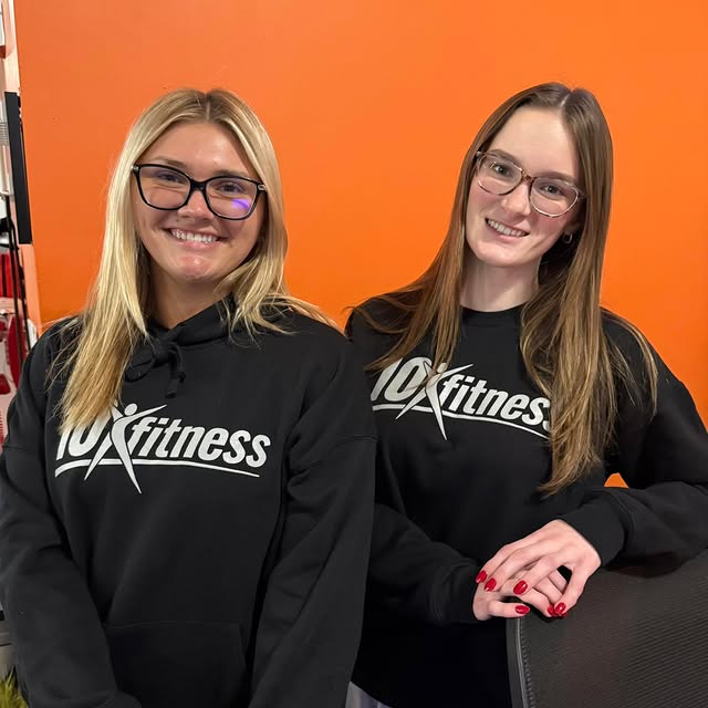 They’re back! 🧡 Hoodies and crewneck sweatshirts — soft, comfy, and staff approved 👌
…