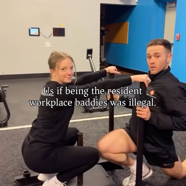 your favorite fuller road duo is BACCKKKK😛 y’all better lock us up, for being ICONIC💅…