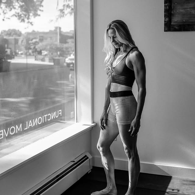 On the window of my studio door, it says:
Pause.
Breathe.
Now let’s move.

It’s a lesso…