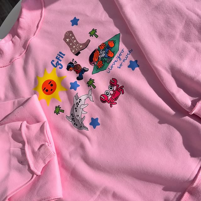 MERCH DROP!
New mock necks and jersey crew neck t’s are in!! Come get some color to you…