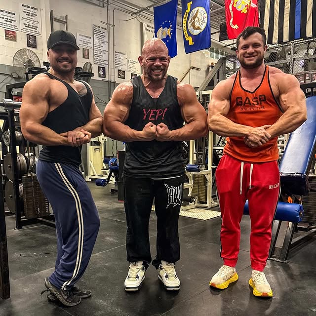 Pumped to the max thanks to @yep_strength who invaded @usagyminc with their HARDCORE sm…
