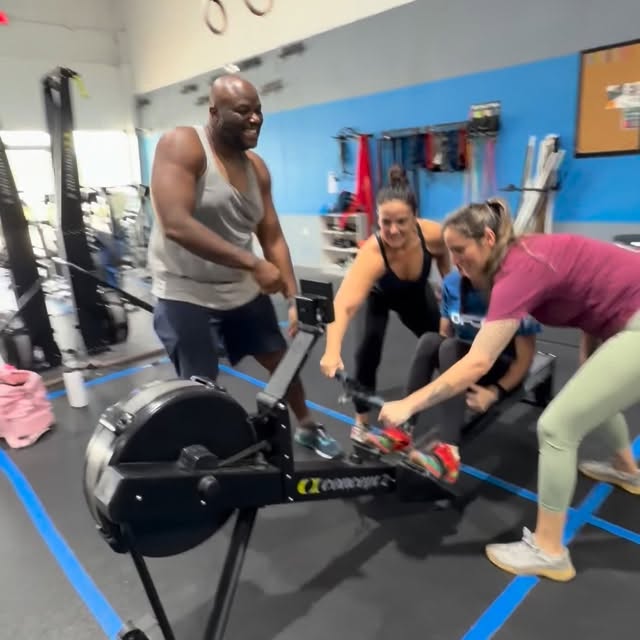 It takes a village to make things happen …. Right?

Tag your gym partner !