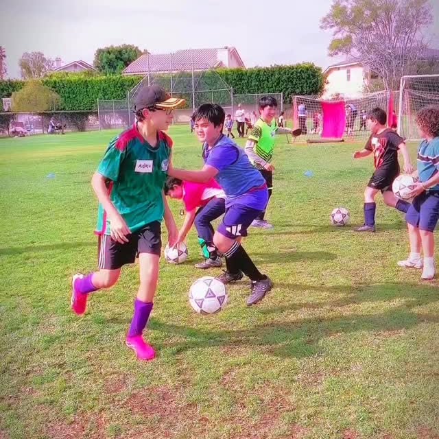 Had an amazing time in the last few weeks wrapping up our soccer clinics! Thank you to …