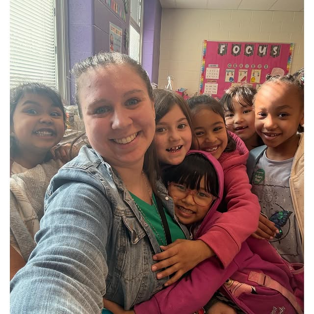 📚 Learning and smiles all around in Miss Bockelman's kindergarten class!

Students wer…