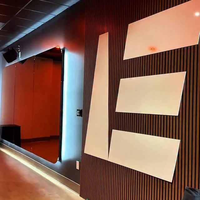 Just tried the new infrared yoga class at @theedgefitnessclubs 💪🏽

The heat takes it …