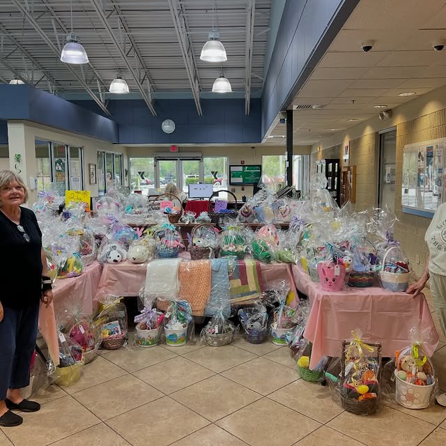 Our Y knitting group is selling Easter Baskets in the lobby!🐣🩷

Come by and check the…