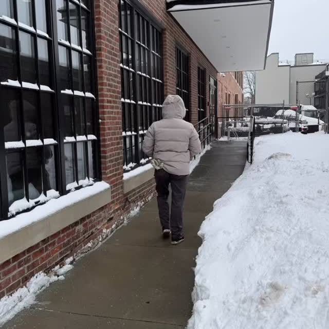 A little bit of snow never stopped the SOUTHIE fitness crowd 👏🏼👏🏽👏🏿