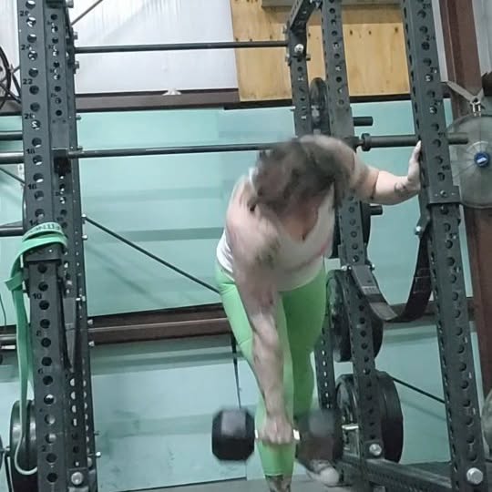 you guys!!! these didn't hurt my back! at all!! omg! 
#strongmansaturday at @allamerica…