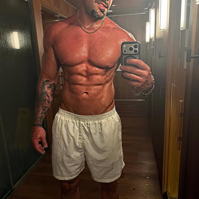 🔥 SAUNA AFTER YOUR WORKOUT? HERE’S WHY YOU SHOULD. 🔥

You finished the workout… now f…