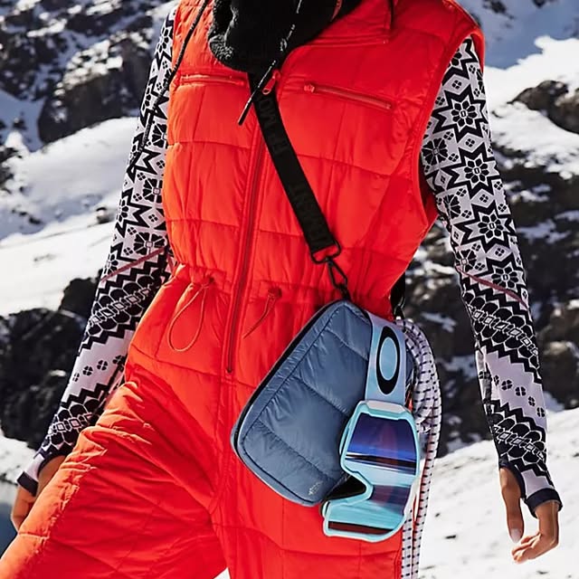 💥 35% off ALL Free People 💥

Winter has arrived! Shop the sale starting tonight at 7p…