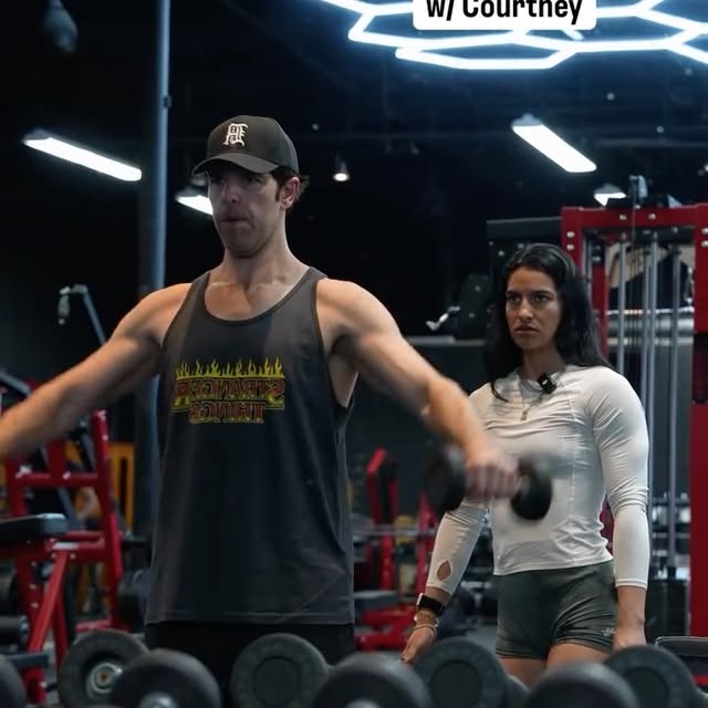 Here’s a brief look at a session with Zoo Culture trainer, Courtney!

With 5 years of h…