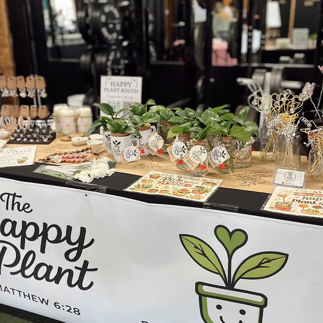 The Happy Plant is at @christ_fit_gym_cda today and we are so excited to grow our plant…