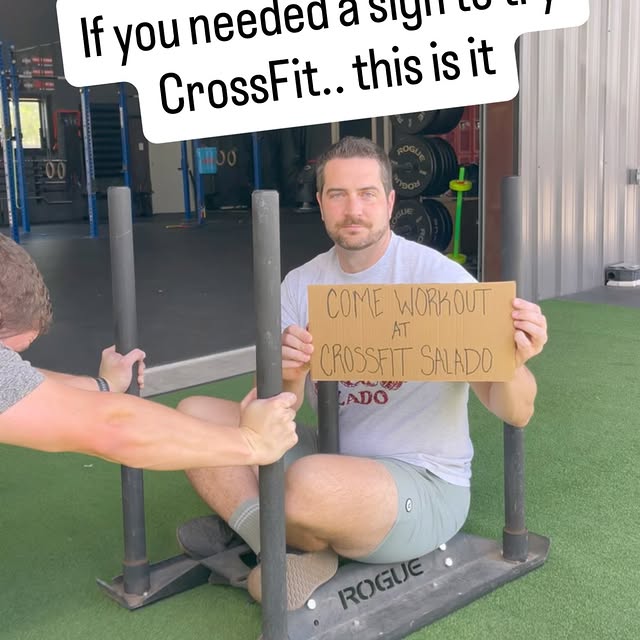 If you needed a sign to try CrossFit… this is it 😜
Come sweat with us, laugh a little,…