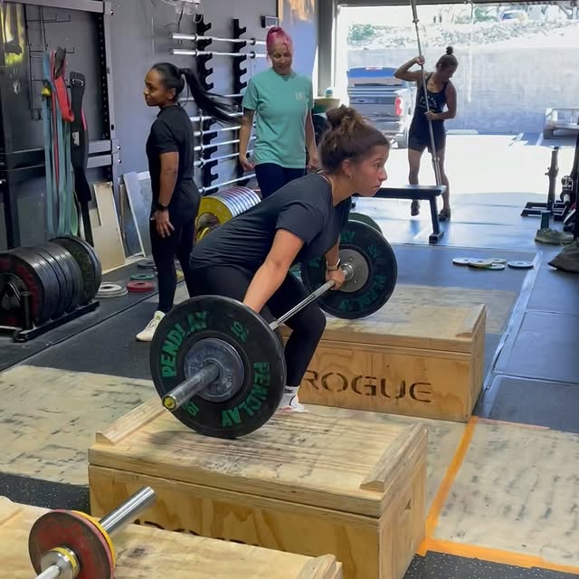 The Tuesday morning crew put in work! Nice job everyone!