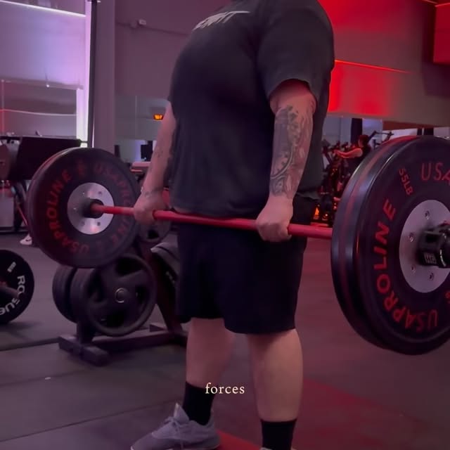 Consistency always wins #fitnessmotivation #grouptraining #transformation #personaltrai…