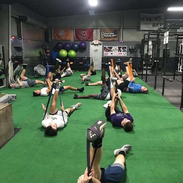 Work! #makeathletesgreatagain #flexibility #whererealathletestrain