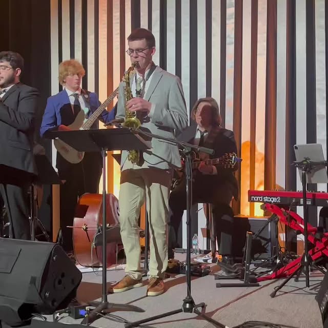 🎧🎶 Check out this amazing performance by the LHSOM Contemporary Collective at last mo…