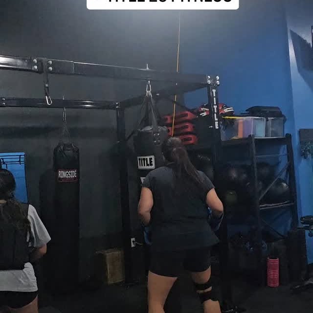 Vest Thursday! #kickboxing #gymmotivation #gymlife #workoutmotivation #fitnessmotivation