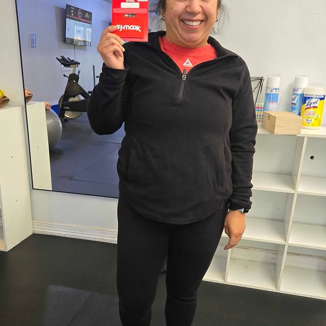 Congratulations to Sarah K., our Week 2 winner of the Walk This Way Step Challenge! 👣
…